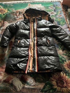 Women's Black Quilted Hooded Puffer Coat with Stripe-Trim Lining